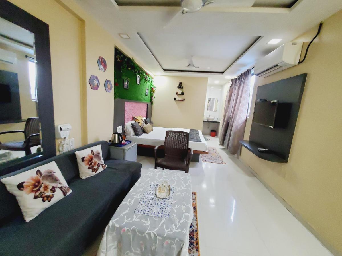 Hotel Mari Aai Residency Navi Mumbai Ngoại thất bức ảnh
