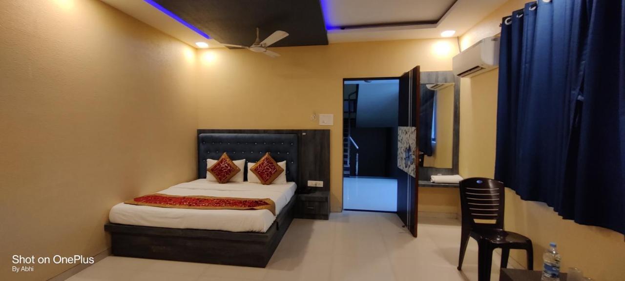 Hotel Mari Aai Residency Navi Mumbai Ngoại thất bức ảnh