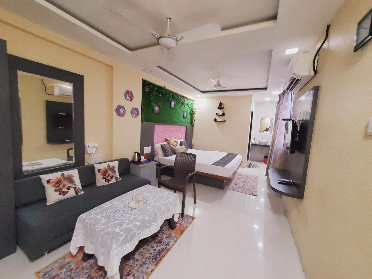 Hotel Mari Aai Residency Navi Mumbai Ngoại thất bức ảnh