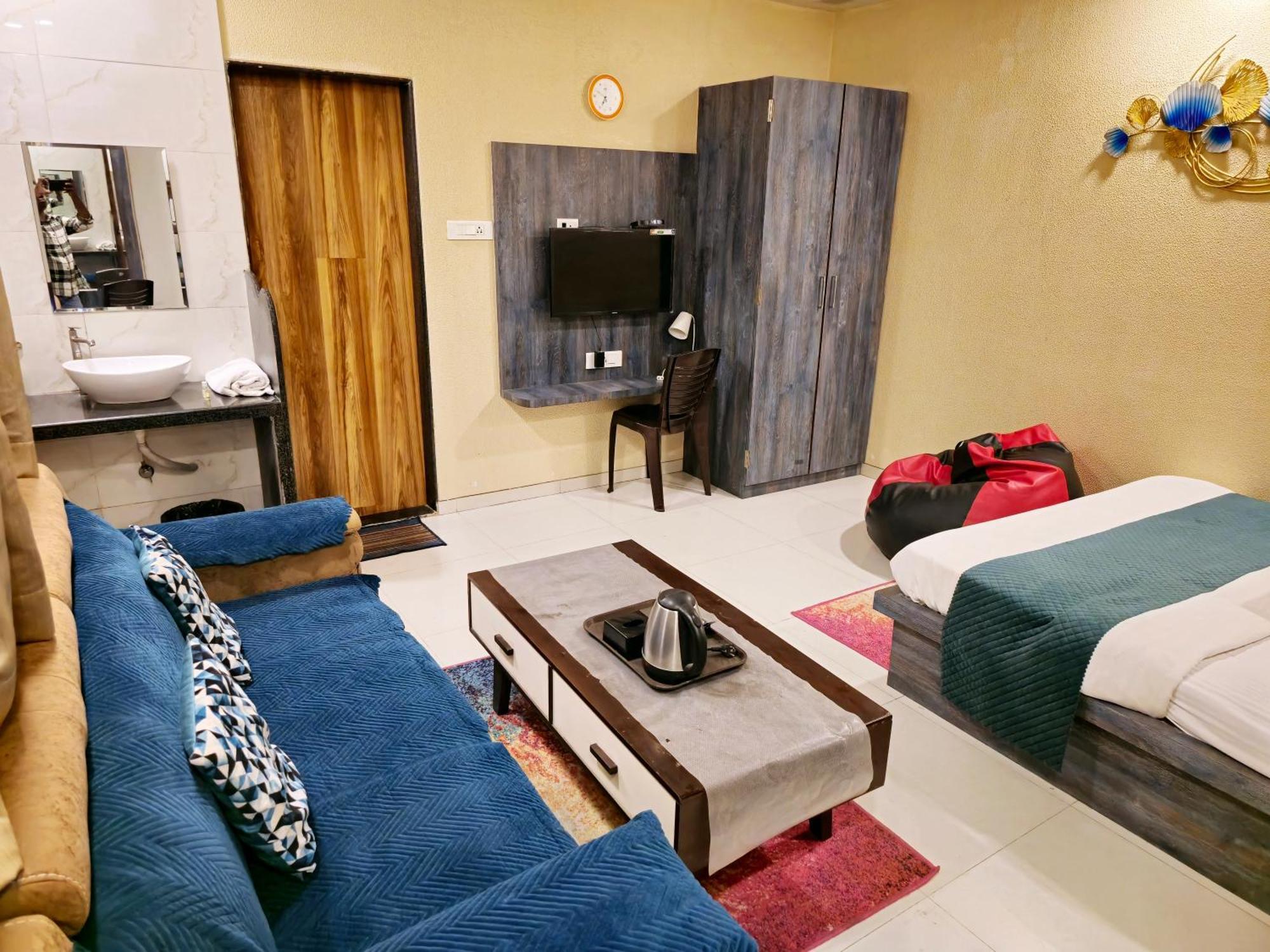 Hotel Mari Aai Residency Navi Mumbai Phòng bức ảnh